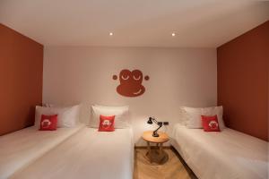 Blu Monkey Hub and Hotel Bangsaen