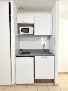 Appartements LA CROIX BLANCHE - Proche Hopital - Parking : photos des chambres