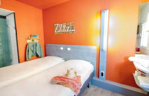 Hotels Ibis Budget Frejus Capitou : photos des chambres