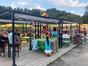 Mobil Home XXL 4 chambres - Camping À lOmbre des Tilleuls