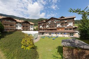 Golf Hotel