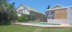 35 On Pearce - Kwelera