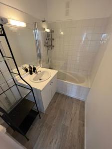 Appartements Charmant studio : photos des chambres
