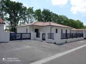Maisons de vacances Maison neuve coquette a cote de Biscarrosse : photos des chambres