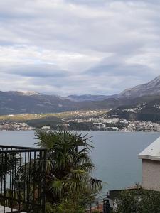 Apartment by the sea