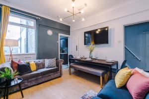 Fantastic Contractor House with 8 Beds by PureStay