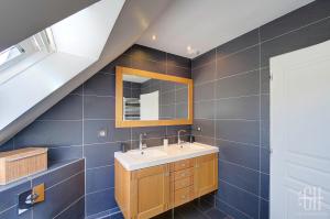 Maison familiale - Spacieuse - Jardin - Parking