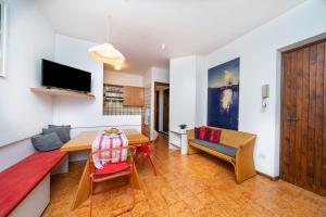 GuestHost - Zoncolan Mountain Lodge