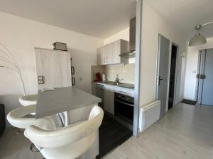 Appartement 4 pers belle terrasse vue port