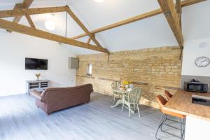 Hedgehogs Home at Tove Valley Cottages