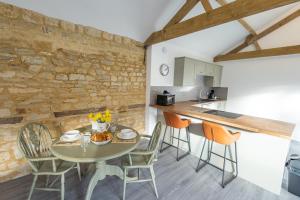 Hedgehogs Home at Tove Valley Cottages