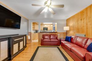 Mason Magic Hideaway