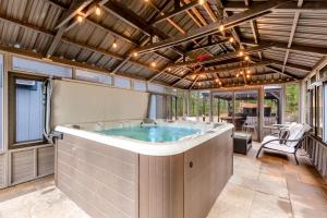 Mason Magic Hideaway