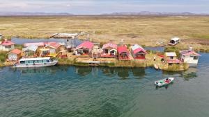 Titikaka sumaq tika lodge