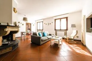 Hostly - Giusy Garden Suite - Only for Holidays - Capannoli