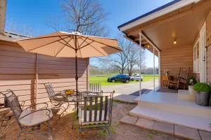 Rusk Retreat with Fire Pit, Grill and Countryside View - Kennard