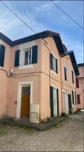 Duplex Voltaire Modern Apartment - 3 bedrooms - citycenter and beach - WIFI