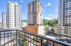 Apto moderno a 800m da praia Itapema JZZ702