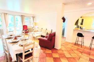 Maisons de vacances Un brin de paille : photos des chambres