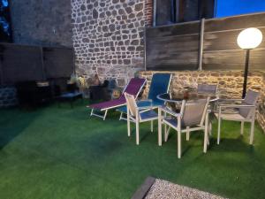 Appartement moderne à La Ferrière-aux-Étangs de 55 m² avec jacuzzi