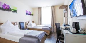 Twin Room room in Hotel Das Kronprinz