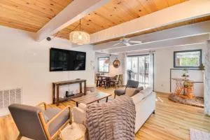 Dreamy California Cabin - Lake Access and Fire Pit! - Mountain Ranch