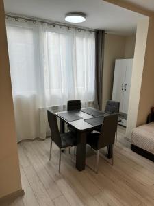 Refurbished apartment in a quiet area