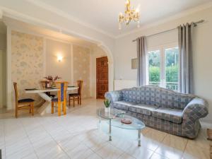 Bramble Apartment