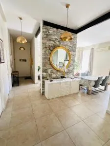 Le Théâtro - 奥朗日