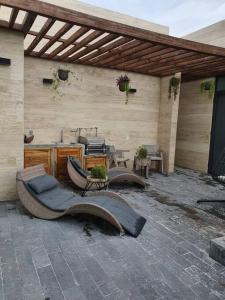 Penthouse Mannaz - Priv Pool! - 2br