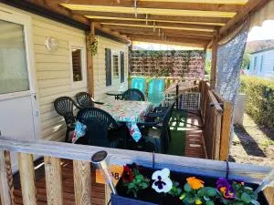 Mobilhome au camping Les Salins de La Gardiole ex Camping Europe - Mireval