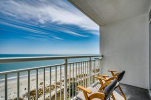 Amazing Newly Renovated Atlantica Condo on the 9th flloor