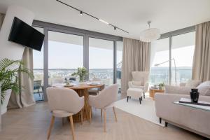 Wave Family Luxury Apartment D973
