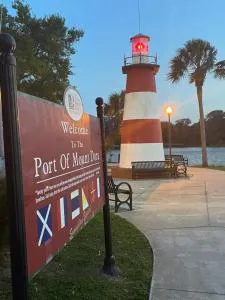 Hillside House in Mount Dora - Eustis