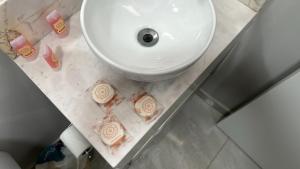 14- Studio decorado com ótima localização!!!