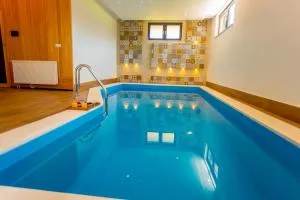 玫瑰别墅 - 伊利扎