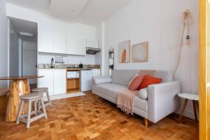 CurtaCopacabana: Studio novo, completo, 3qds praia