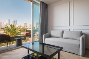 Casa Cibeles by Lumina