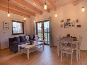 Domek A 151 Malinowy- Kaszubska Ostoja - Role