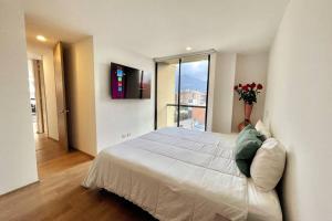 SkyLine Mountains Sauna Gym Luxury Apto