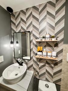 Peaceful, Elegant and Spacious Condo. Unit for Rent