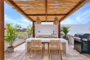 Elena Villa by Betterplace