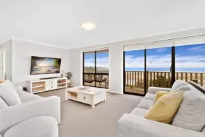 Shirls By The Sea - Broughton Vale