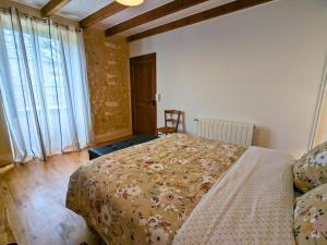 Maisons de vacances Gite Val des Vignes, 4 pieces, 8 personnes - FR-1-653-183 : photos des chambres