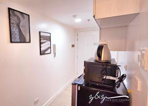 Zia and Zach Hideaway - Azure North Pampanga