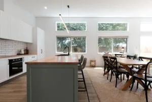 Home sweet home with secure parking - White Hills