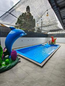 Ocean Private Pool Homestay Ipoh 海洋风情泳池民宿 14px（Wellsonhome）