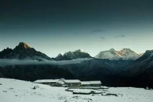 Mountain Lodges of Nepal - Kongde - Lukla