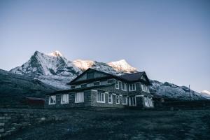 Mountain Lodges of Nepal - Kongde