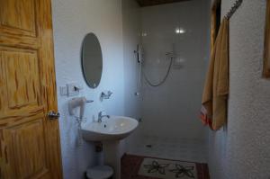 Pintuyan Dive Resort